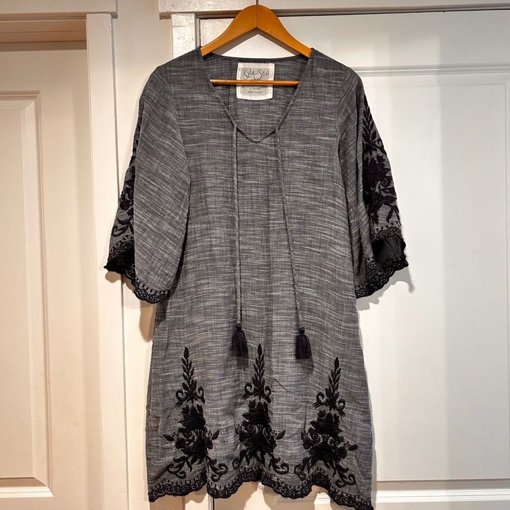 Kyla Seo Embroidered Boho Dress Tassel Flare Sleeve Womens XS Resort Coastal